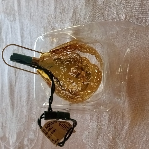 Vintage 1990 Hallmark Lighted  Ornament Partridges in a Pear NIB - Picture 4 of 12